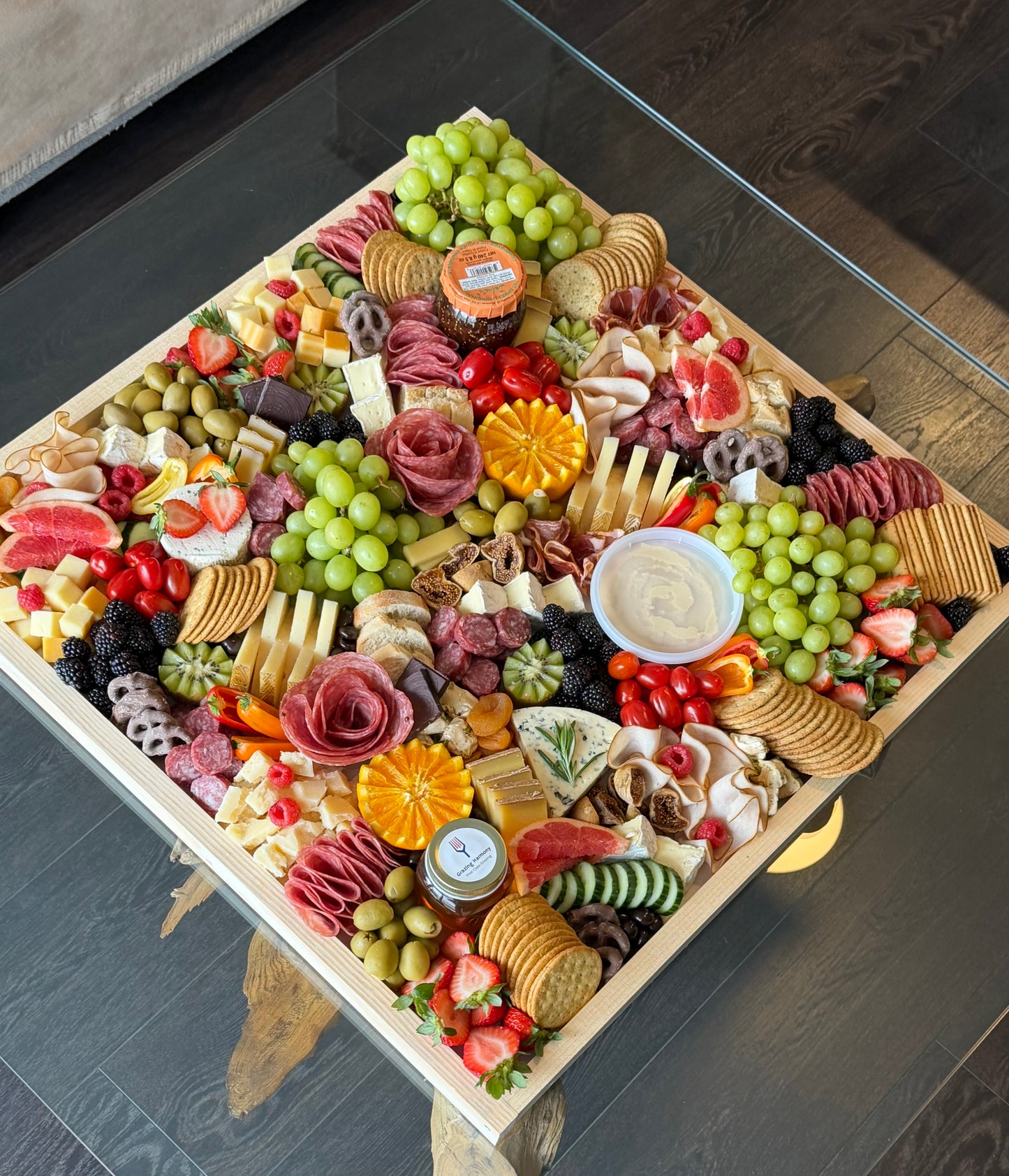 The Signature Harmony Board(Serves 30-35)
