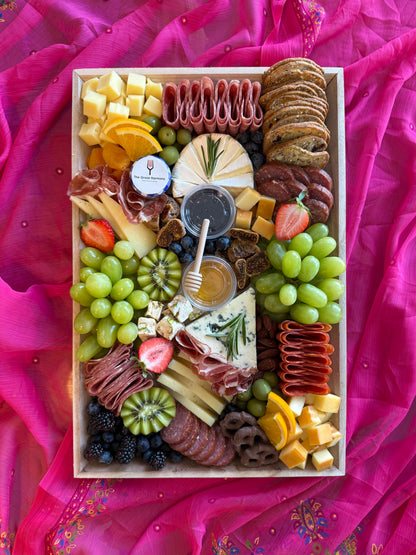 Large Flavorful Harmony Board (Serves 10-15)