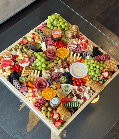 The Signature Harmony Board(Serves 30-35)
