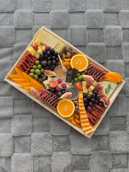 Extra Large Tasty Medley Board (Serves 15-20)