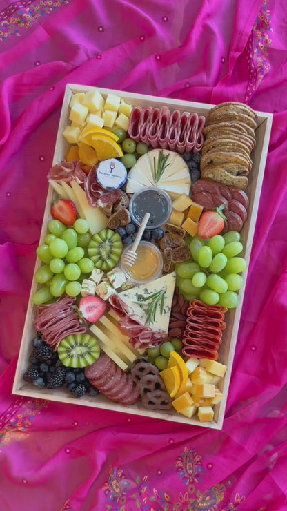 Large Flavorful Harmony Board (Serves 10-15)