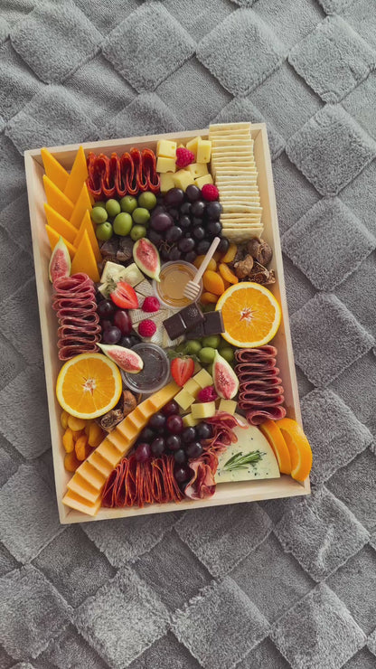 Large Tasty Medley Board (Serves 10-15)